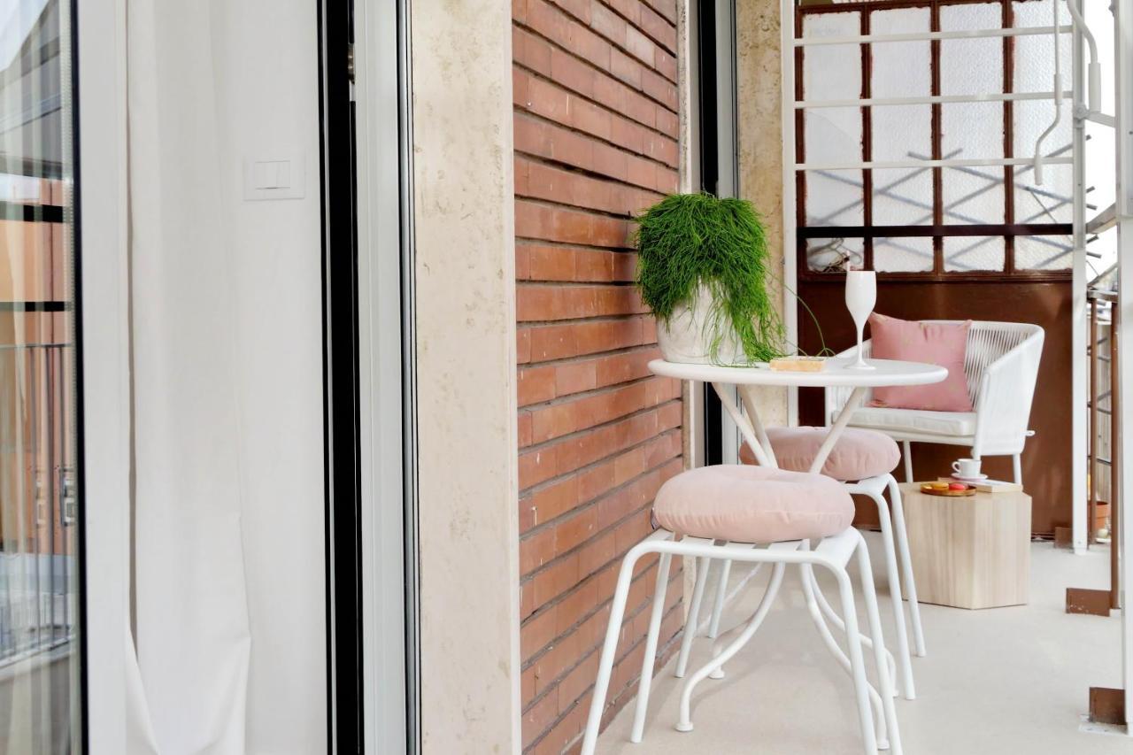 Ych-Glamour Flat Rome Exterior photo